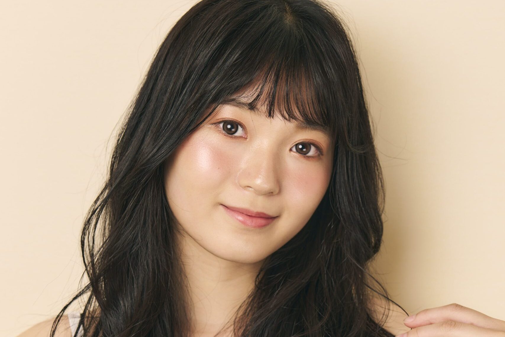 タレント武原莉亜さん（プラチナムプロダクション）と最新ヘアスタイル撮影