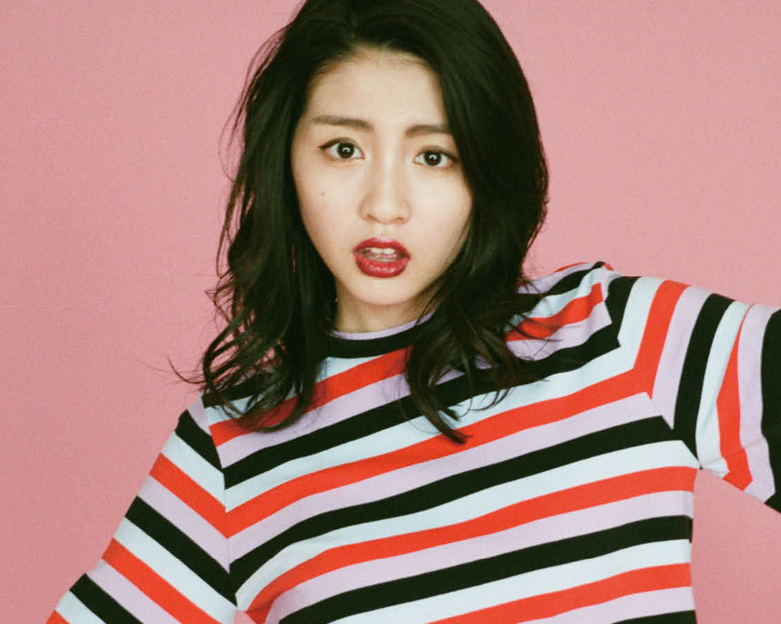 5 Essential Girl ― 青島妃菜がまとう、洗練とピュアの最前線